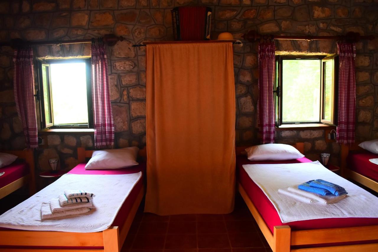 Rent House Orahovo Villa Virpazar Ngoại thất bức ảnh